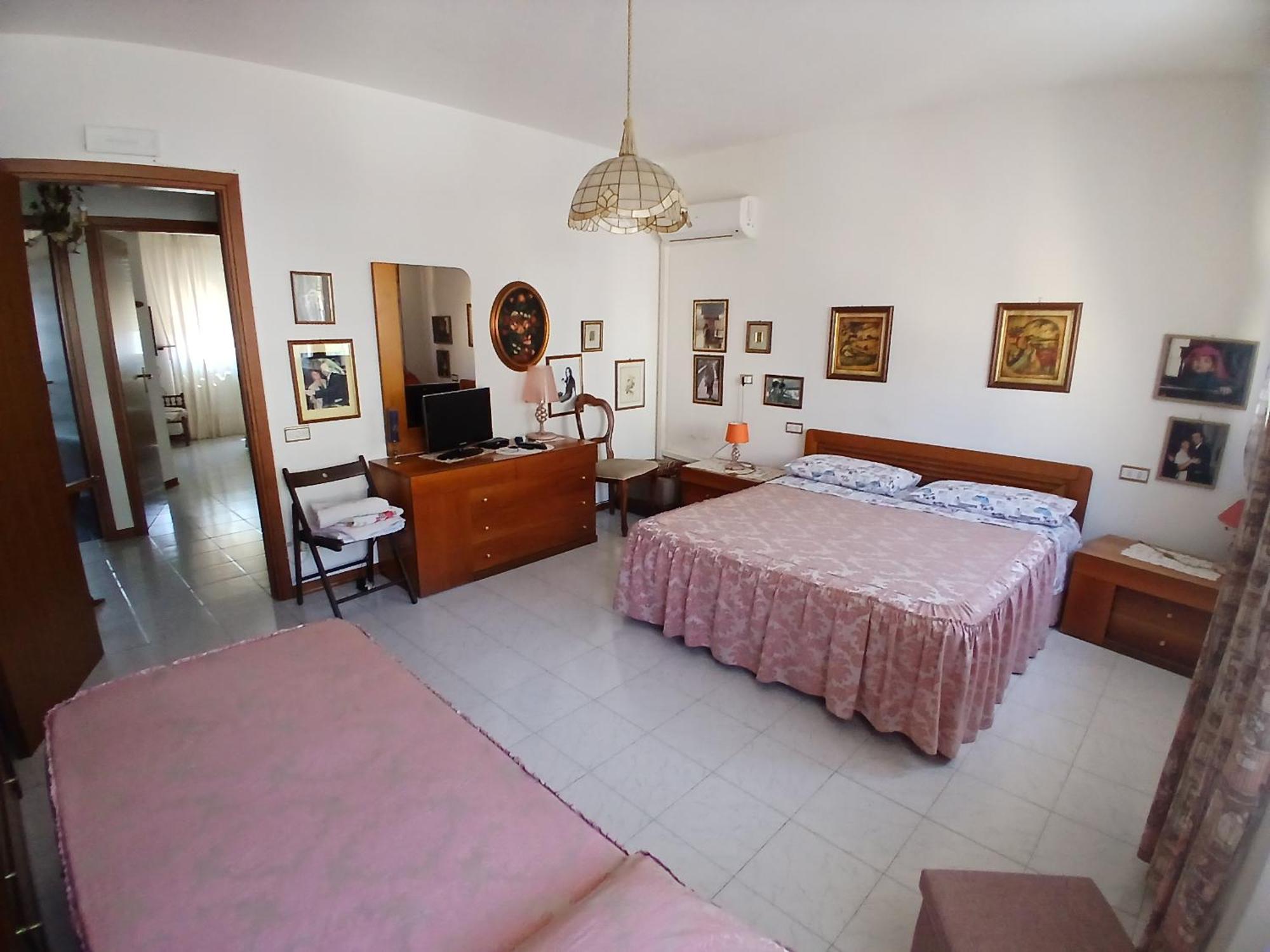 Il Melograno B&B With Private Bathrooms Aulla Exterior photo